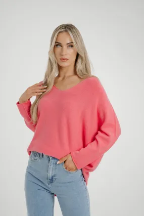 Amber V-Neck Jumper In Pink