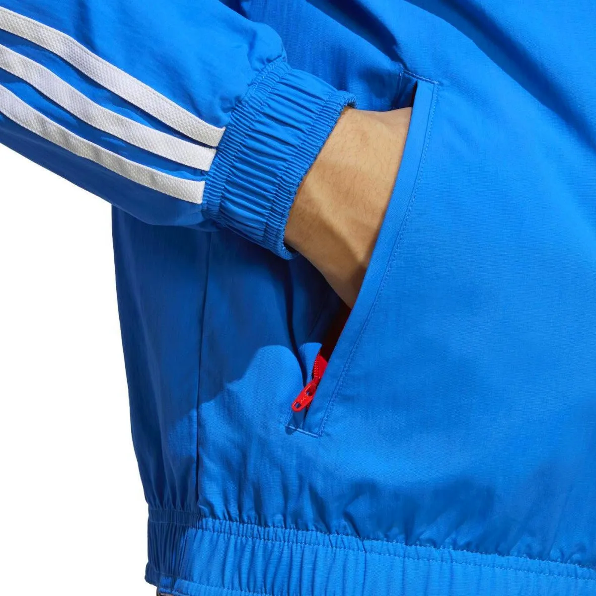 Bayern Munich pre-match presentation Soccer tracksuit 2023 - Adidas