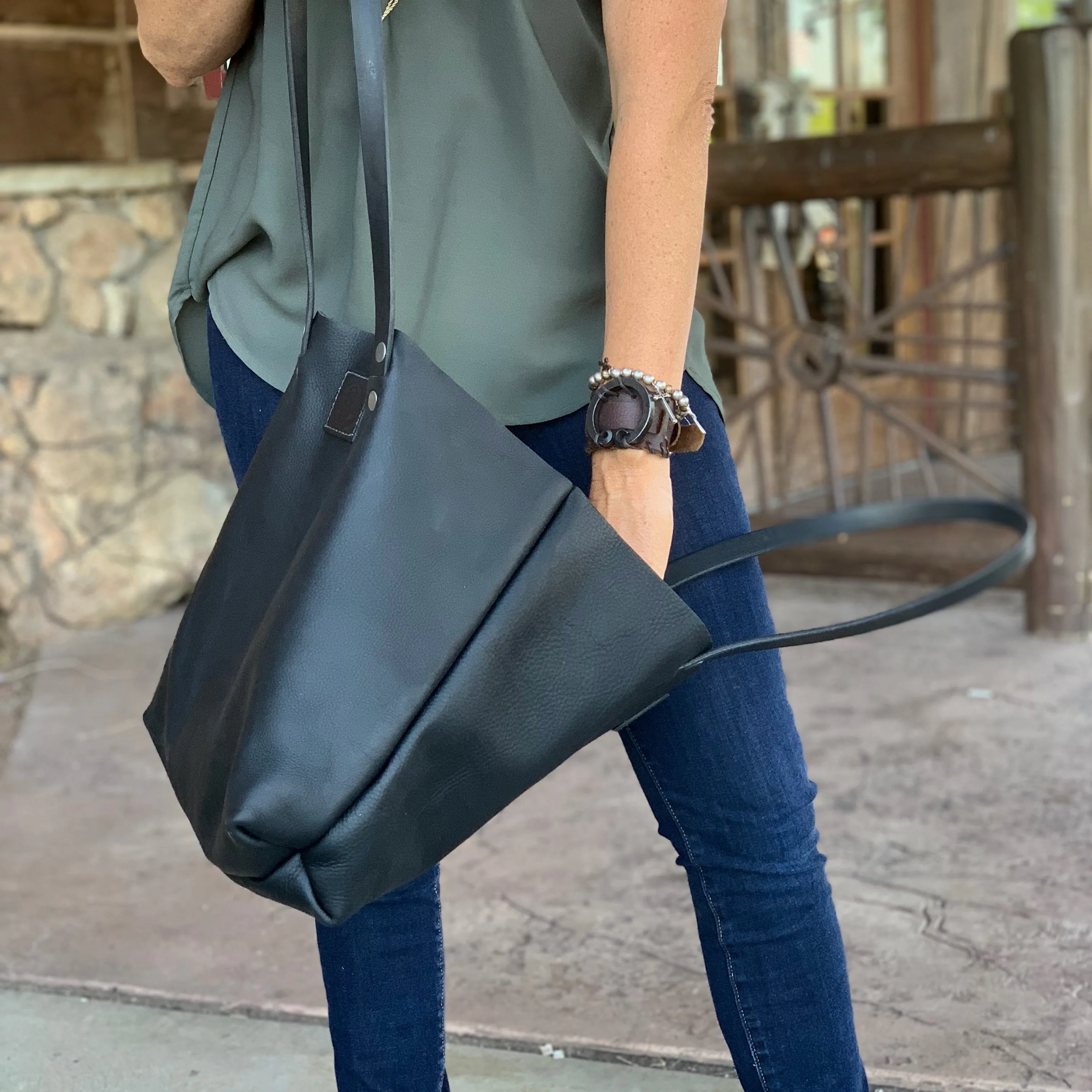 Black Leather Tote-Purse-Large